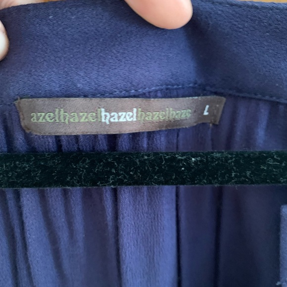 EUC flowy cold shoulder top, size large - Picture 6 of 12